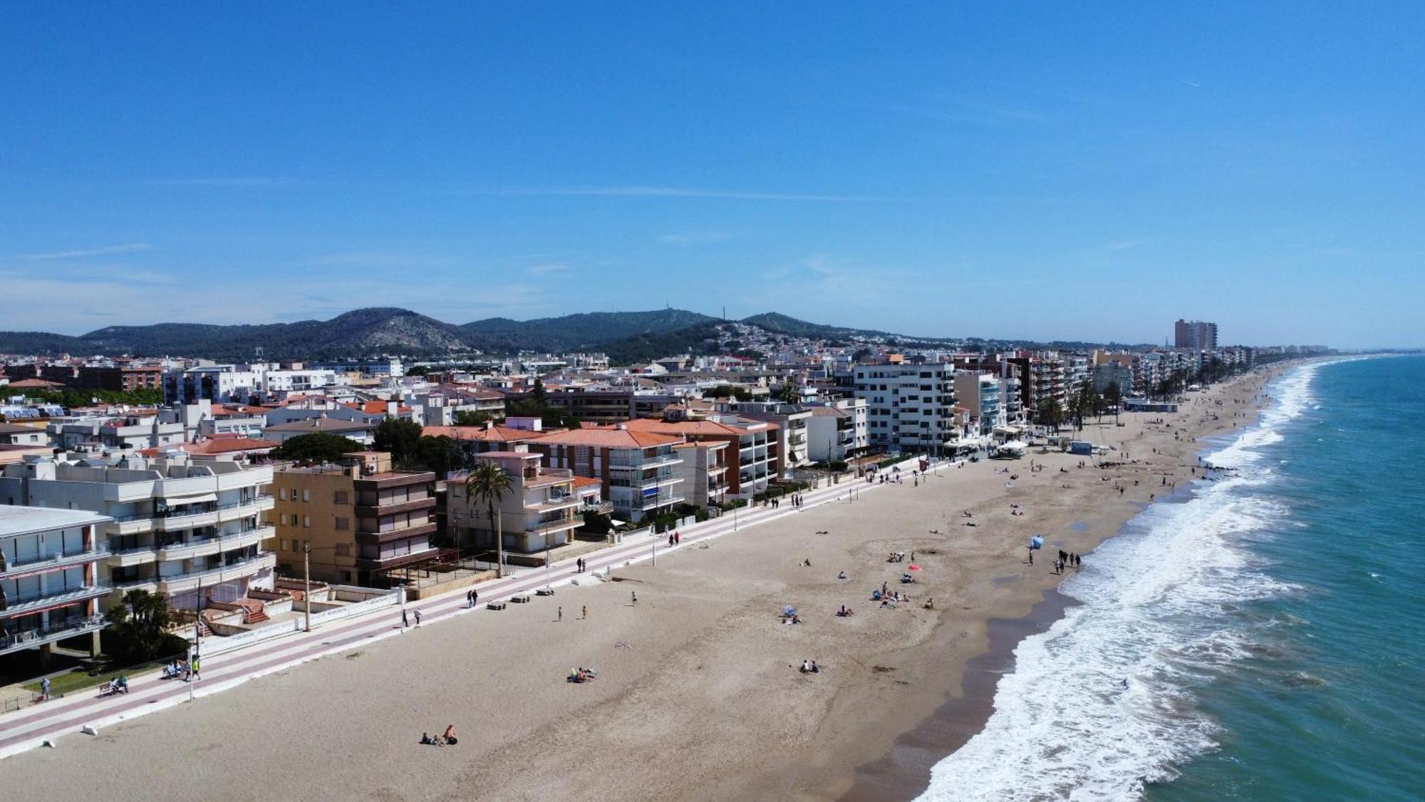 Sea Views Sanatori Beach, Barcelona Calafell Ngoại thất bức ảnh