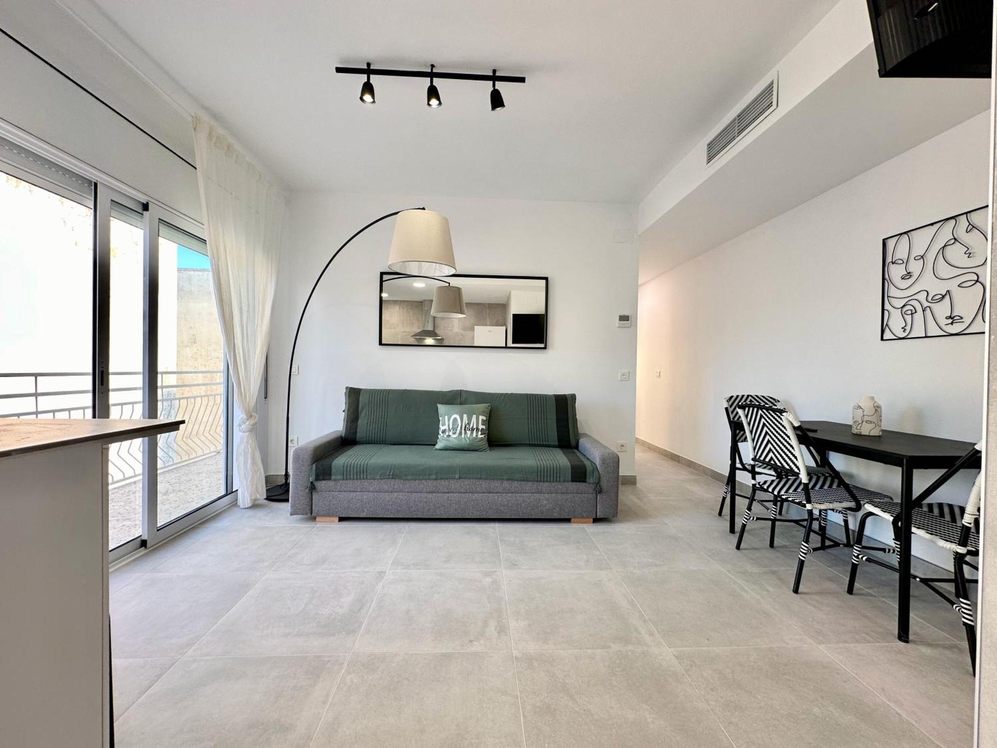 Sea Views Sanatori Beach, Barcelona Calafell Ngoại thất bức ảnh